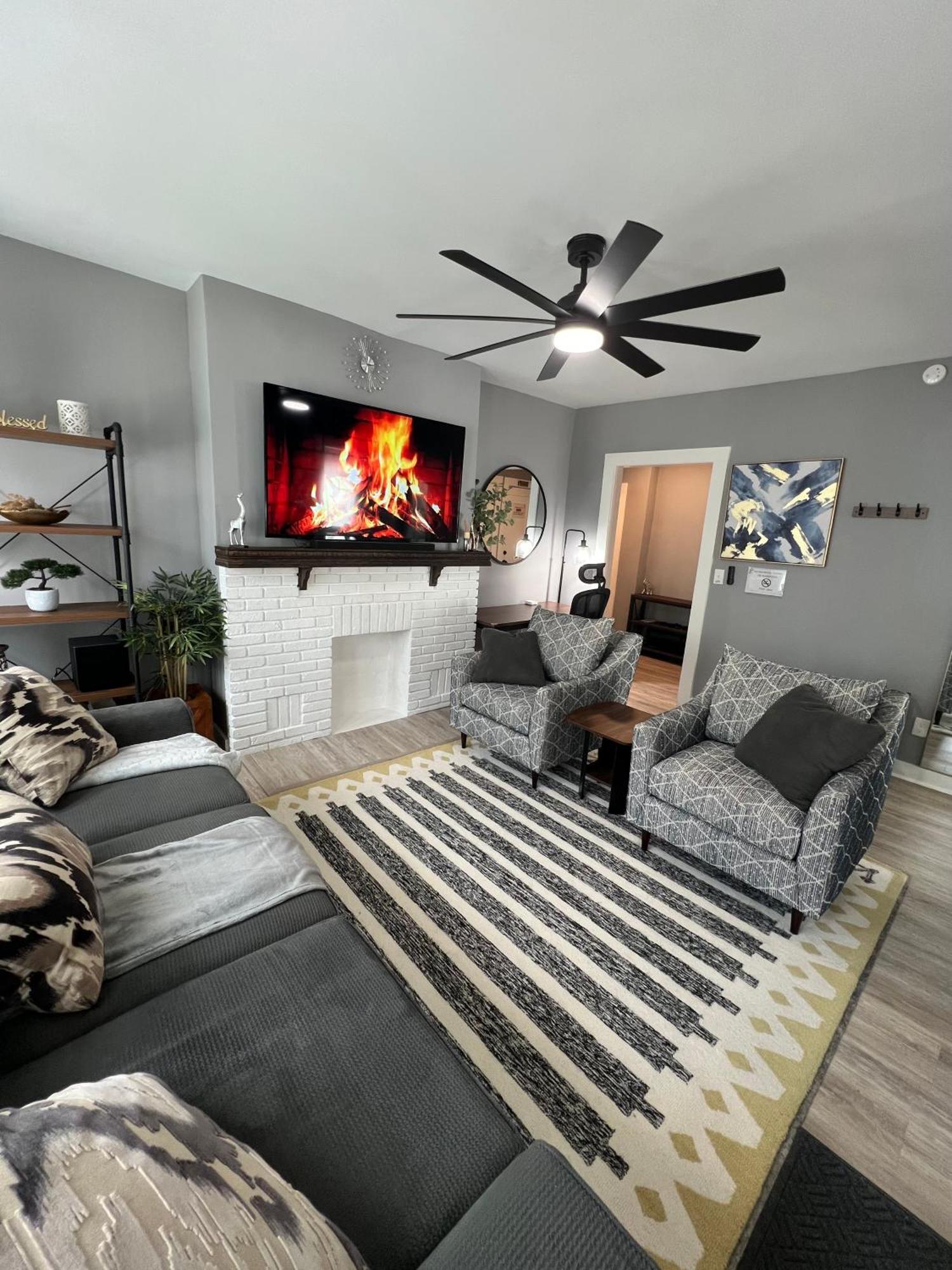 Charming 2Br 2Ba 10 Min Dt Airport By Lsp Homes Atlanta Luaran gambar