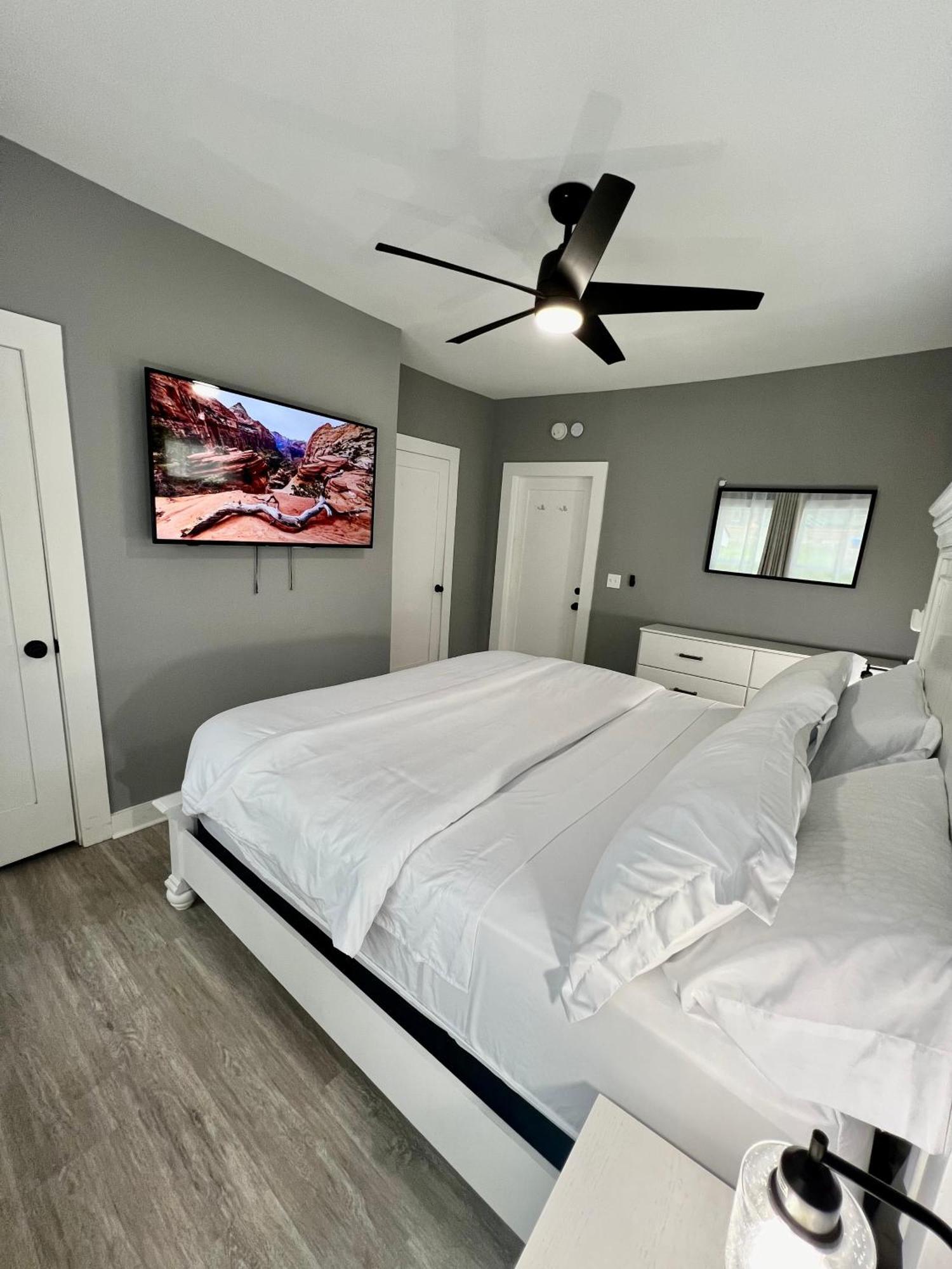 Charming 2Br 2Ba 10 Min Dt Airport By Lsp Homes Atlanta Luaran gambar